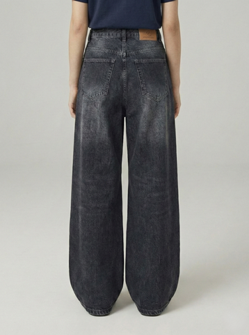 Tinted charcoal washed wide-leg jeans